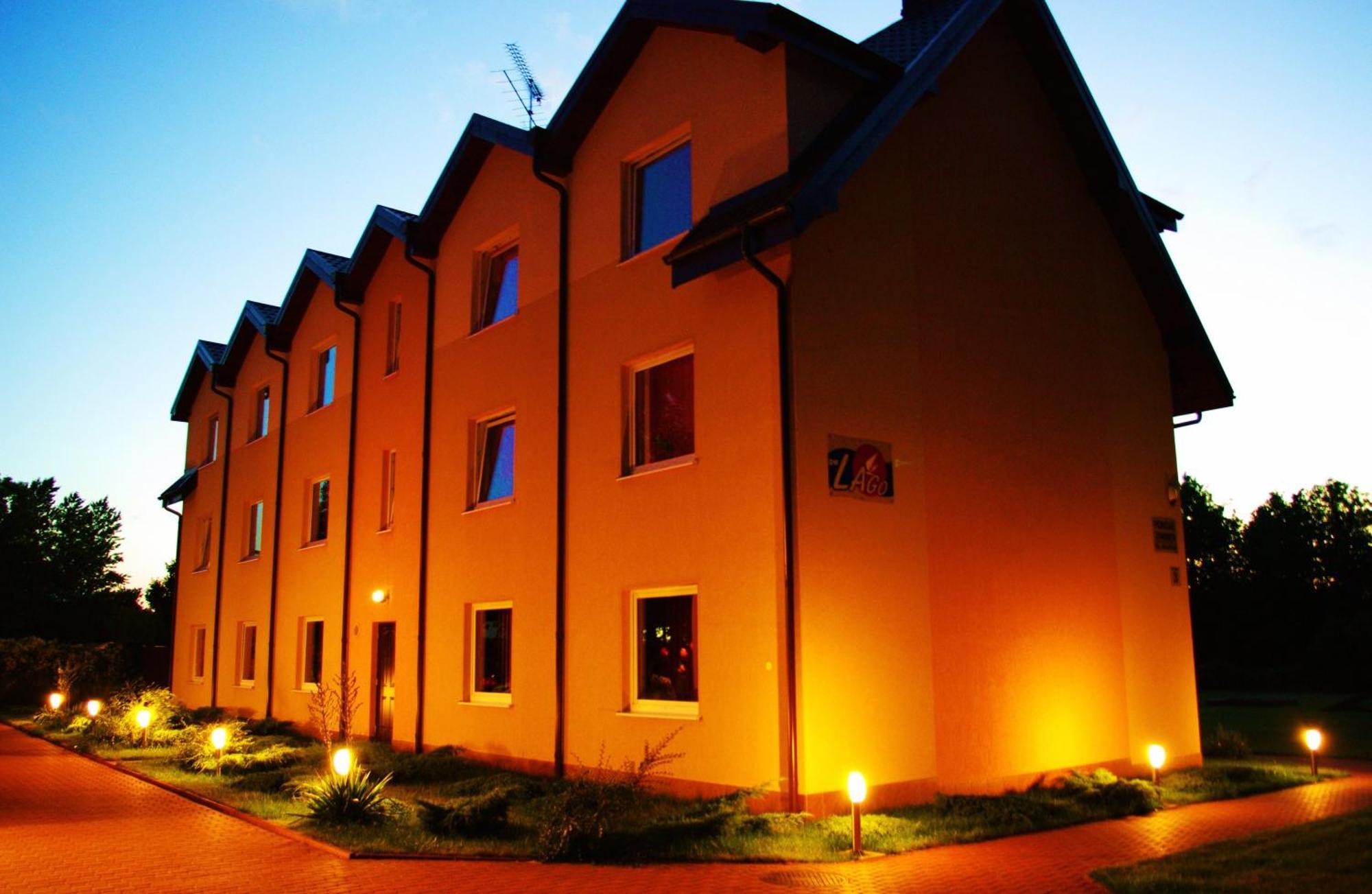 וובה Lago Apartamenty I Pokoje מראה חיצוני תמונה